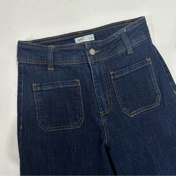 OAT Wide-Leg Jeans - Size 26 - Picture 4 of 7